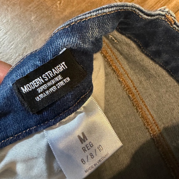 Express High Rise Jeans - Picture 3 of 4